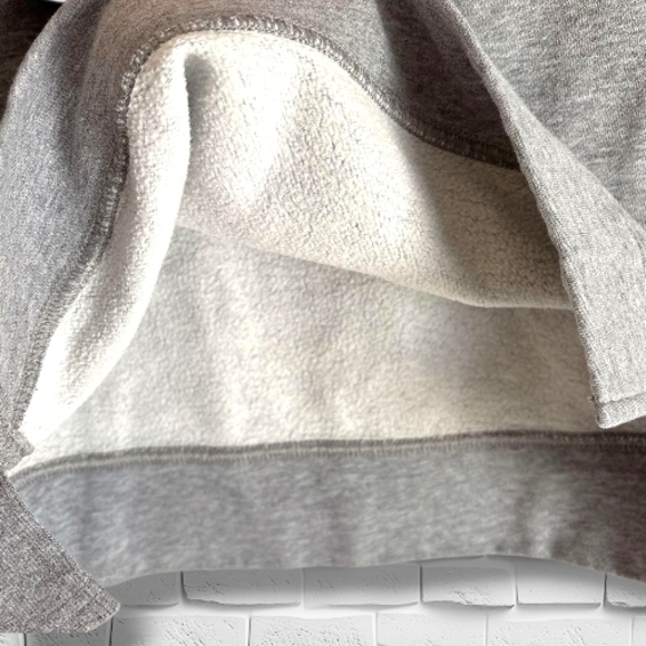 Vintage 90s Champion Gray Sweatshirt Raglan Sleeves Slit Hem - SZ M - Picture 6 of 6